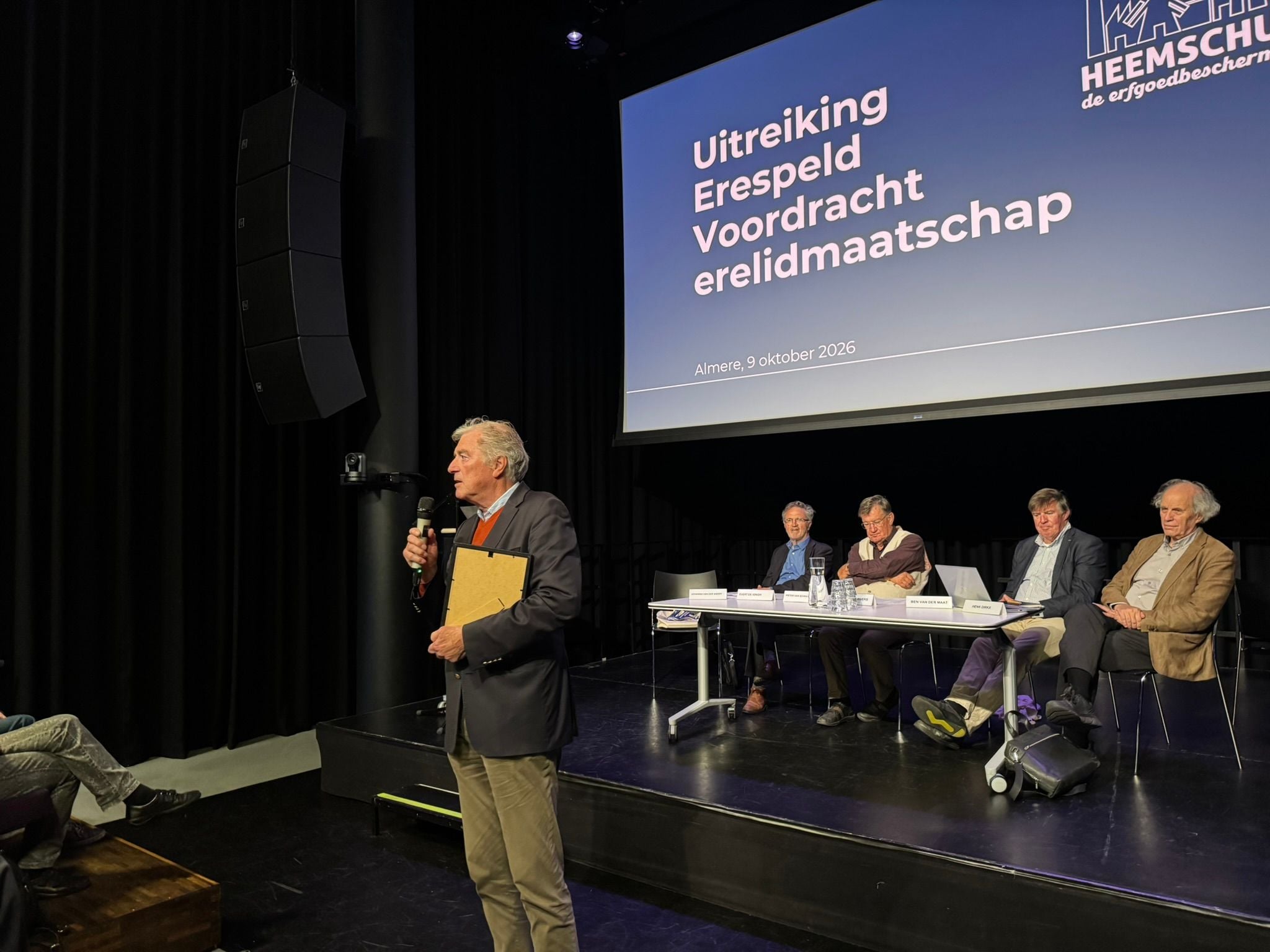 Bestuurswisseling en erelidmaatschap tijdens AVL