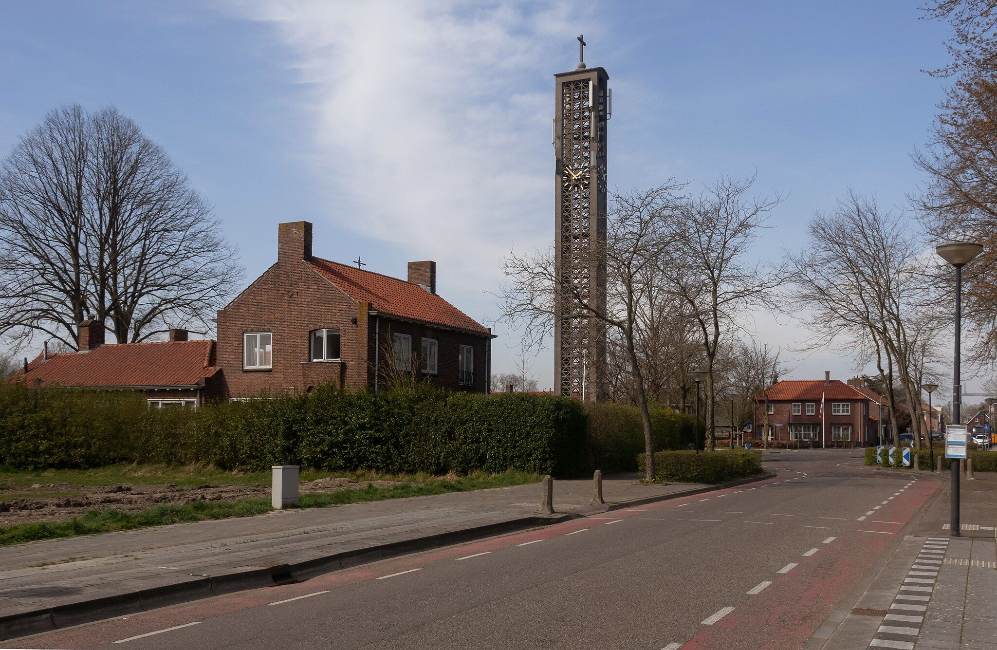 Sloop Moerdijk treft ook erfgoed