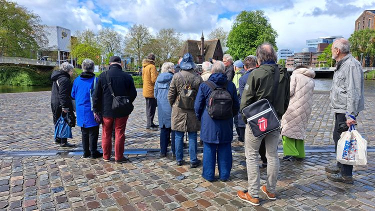 Heemschut Overijssel op excursie in Zwolle