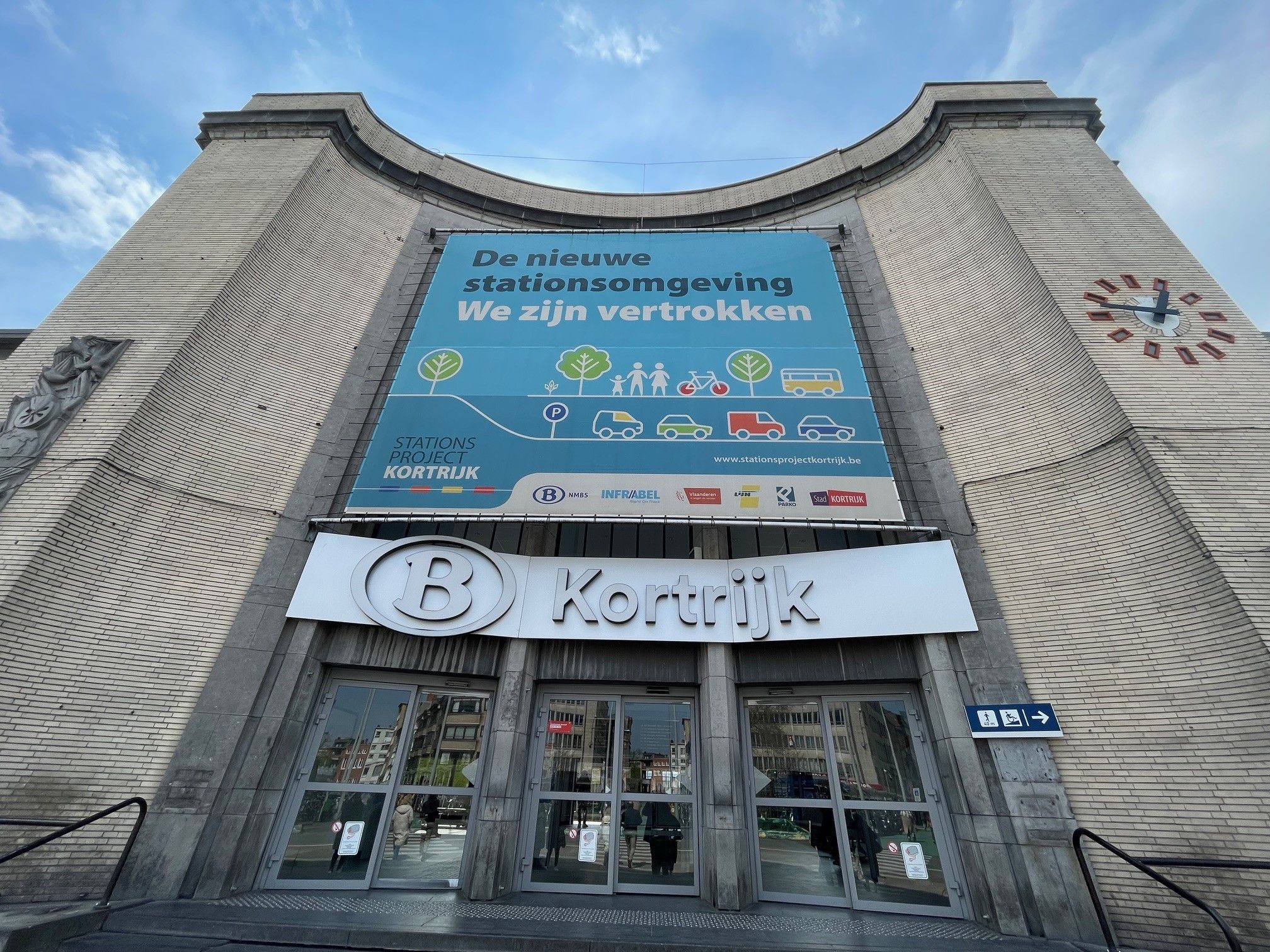 Hoop op geen sloop voor Station Kortrijk in België!