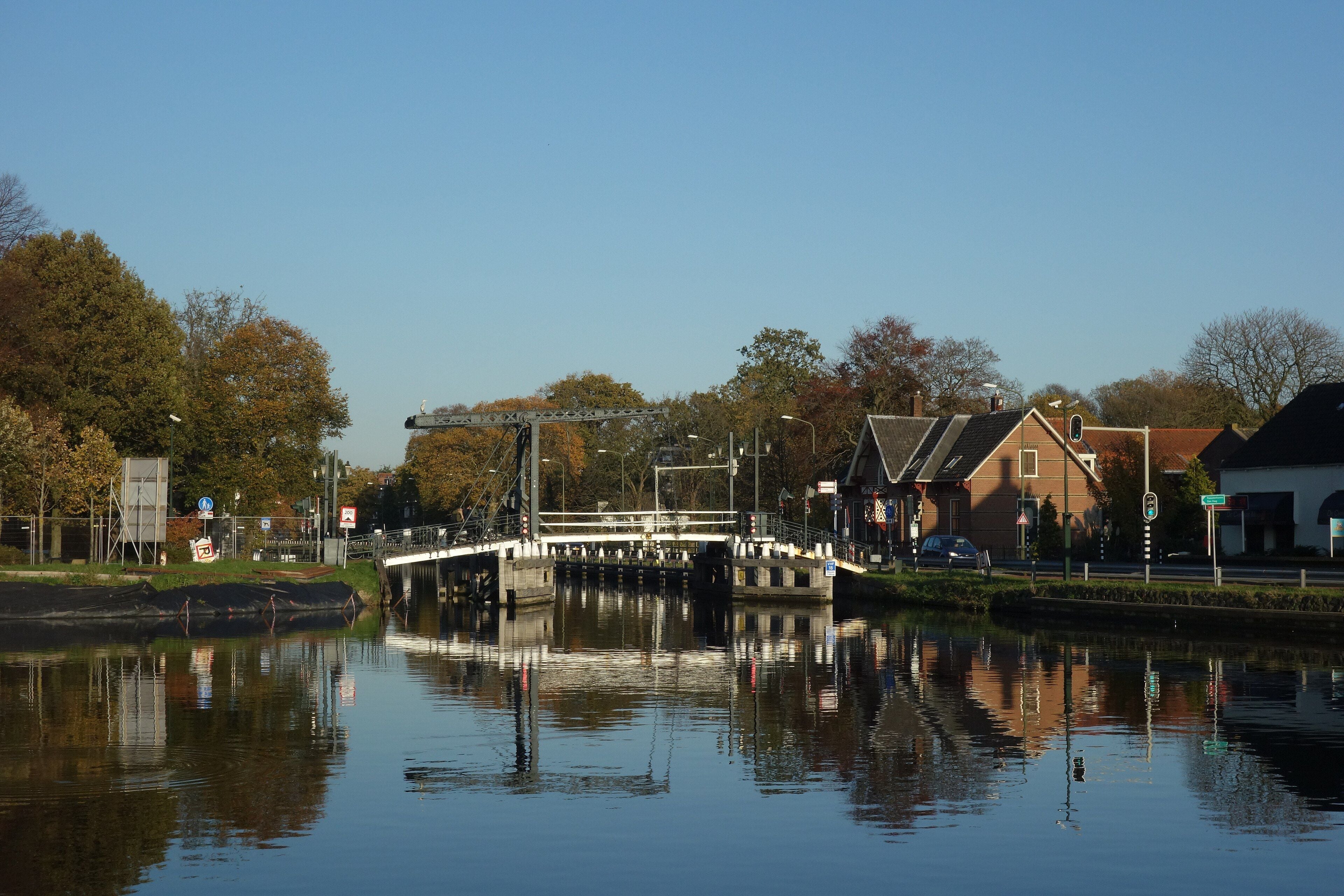 Nieuwe Tolbrug in Voorburg (Wikimedia commons)