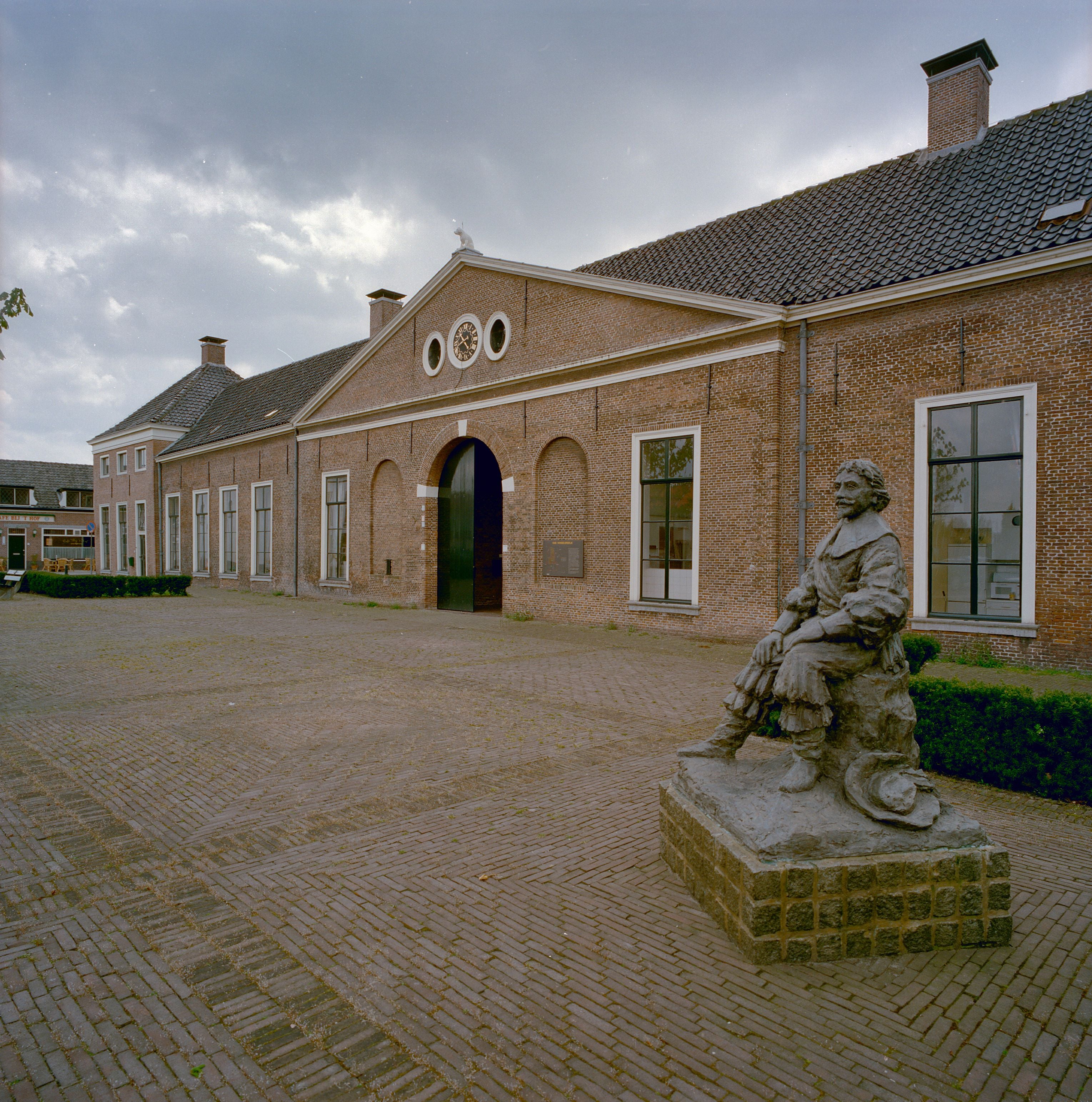 Nederhof van paleis Honselaarsdijk