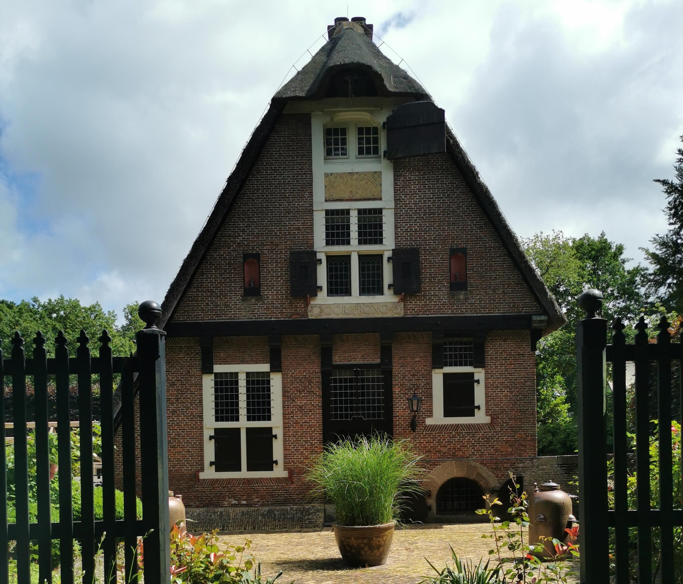 De Oorsprong