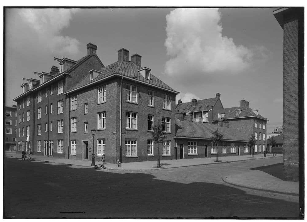 Woonblok Tugelaweg, Amsterdam