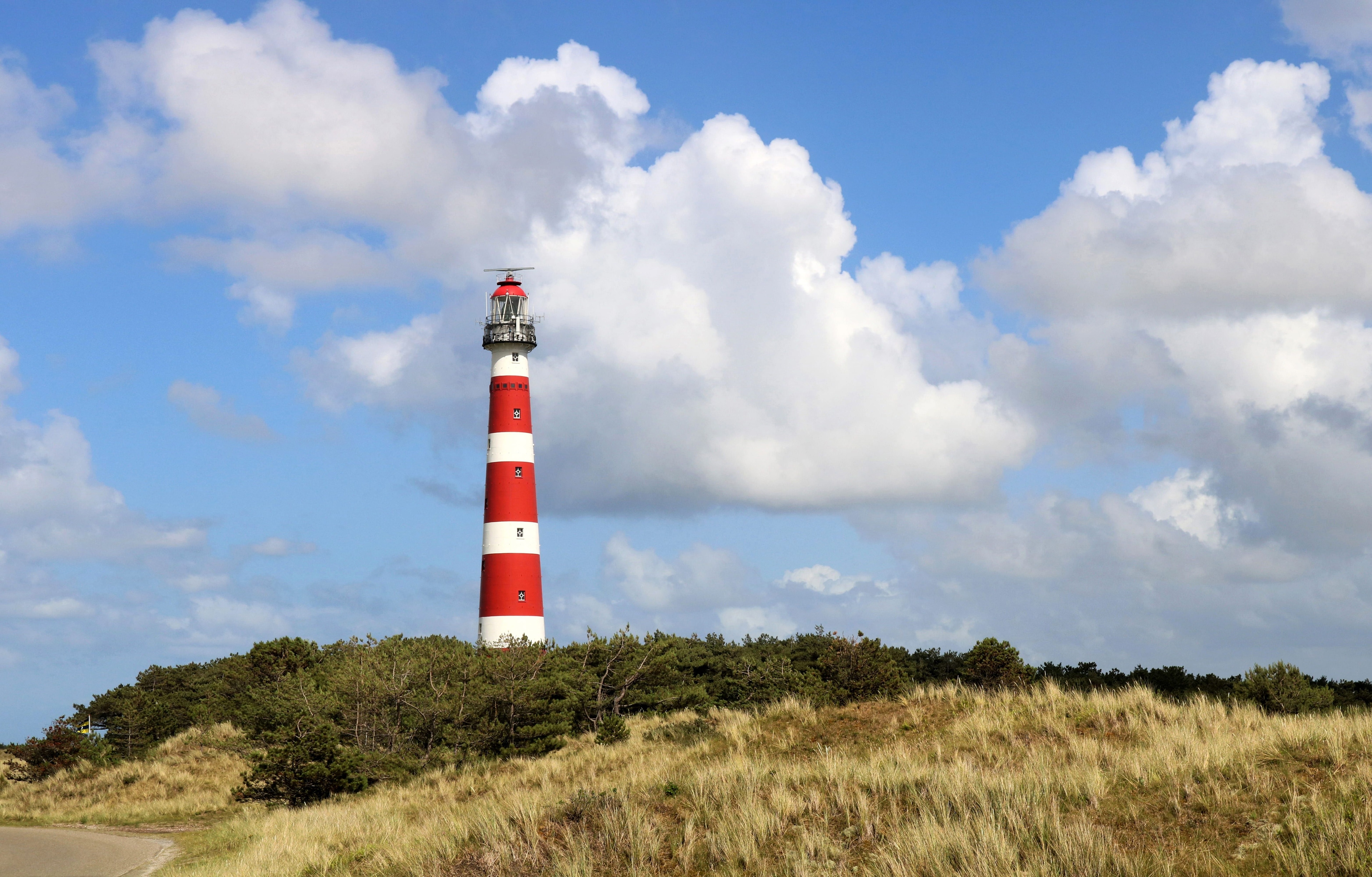Nieuw boek in de Heemschutserie: Vuurtorens