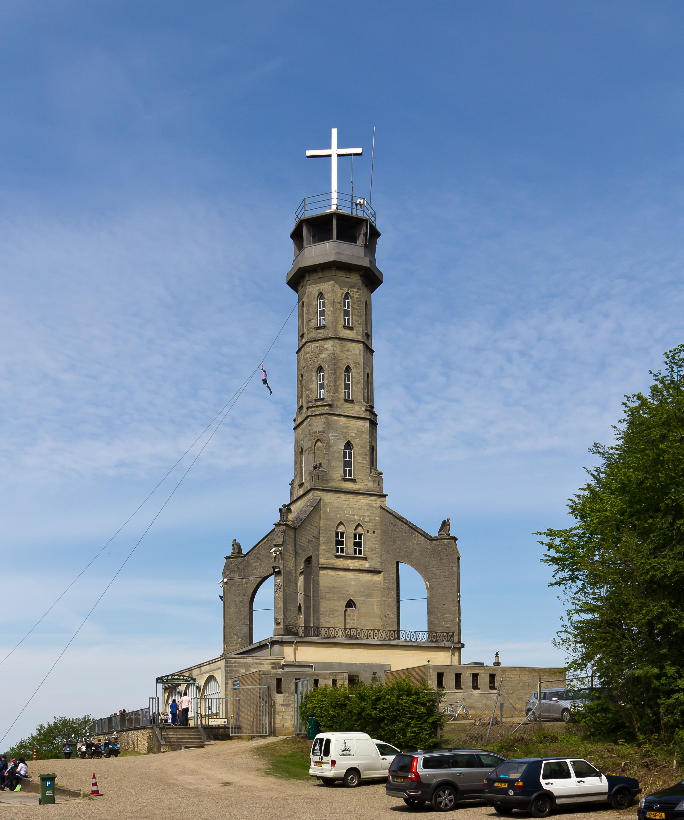 Herstel Wilhelminatoren met oog voor de omgeving!